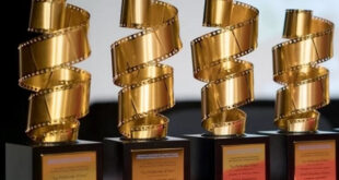 Premi La pellicola d'oro. Foto dal Web