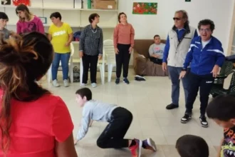 Un momento di condivisione del corso di teatro-danza inclusivo a Montella