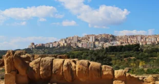 La Valle dei Templi di Agrigento. Foto dal Web