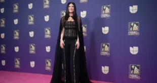 Laura Pausini al premio Lo Nuestro 2025