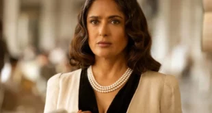 Salma Hayek in una scena di Senza Sangue